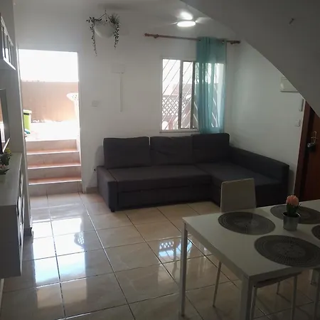 Apartamento Serrano Con Terraza Malaga Exterior photo
